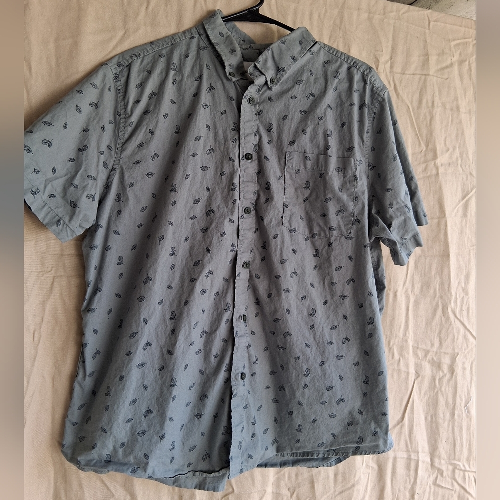 Cotton Leaf Button Down